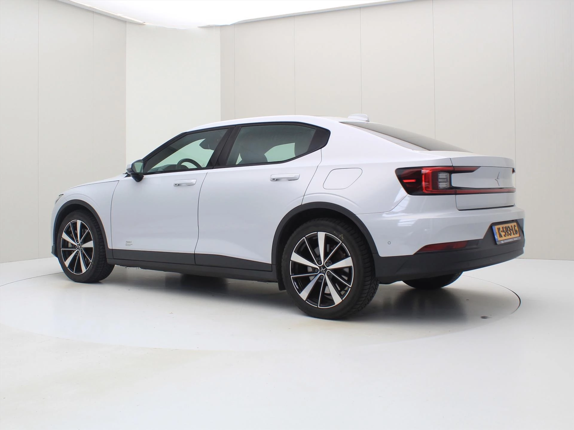 Hoofdafbeelding Polestar 2