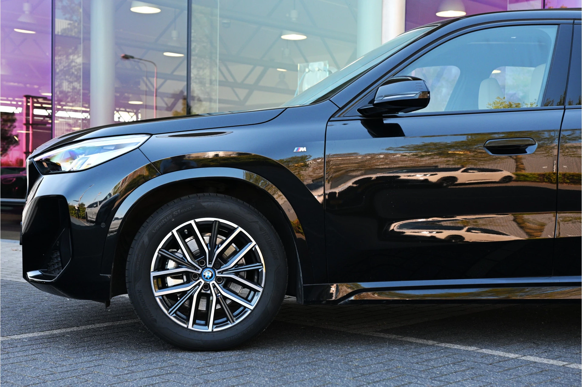 Hoofdafbeelding BMW iX1