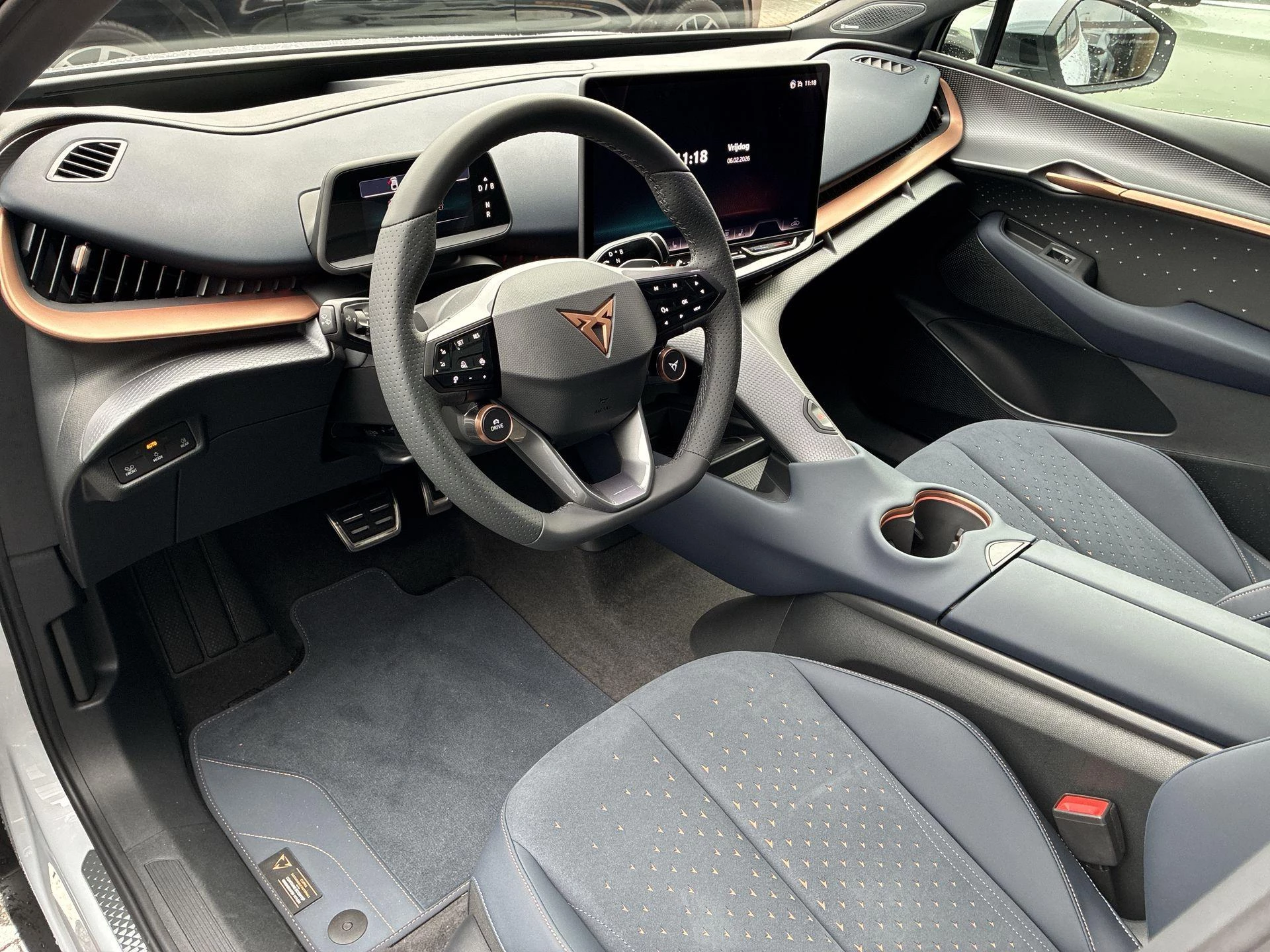 Hoofdafbeelding CUPRA Tavascan