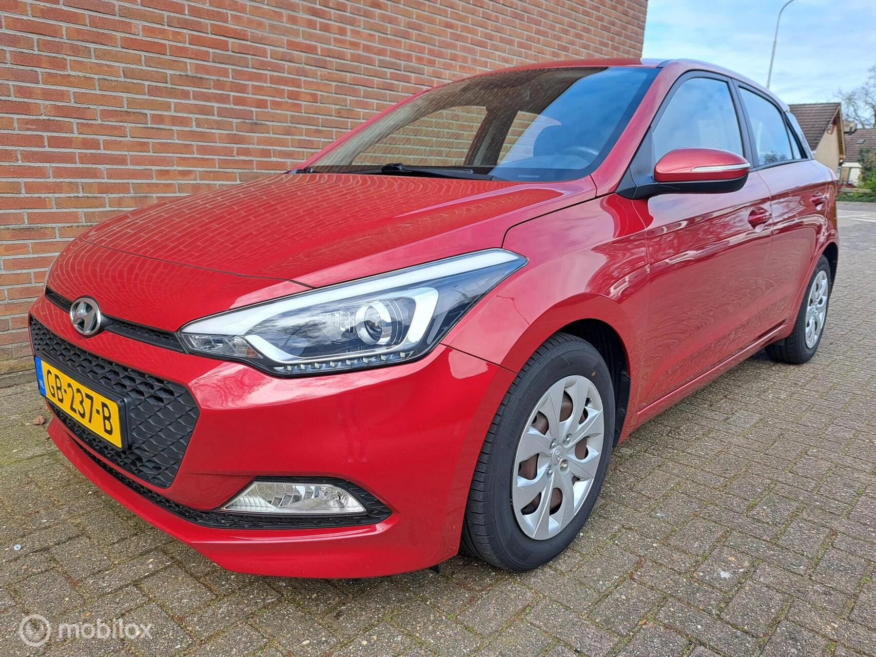 Hoofdafbeelding Hyundai i20