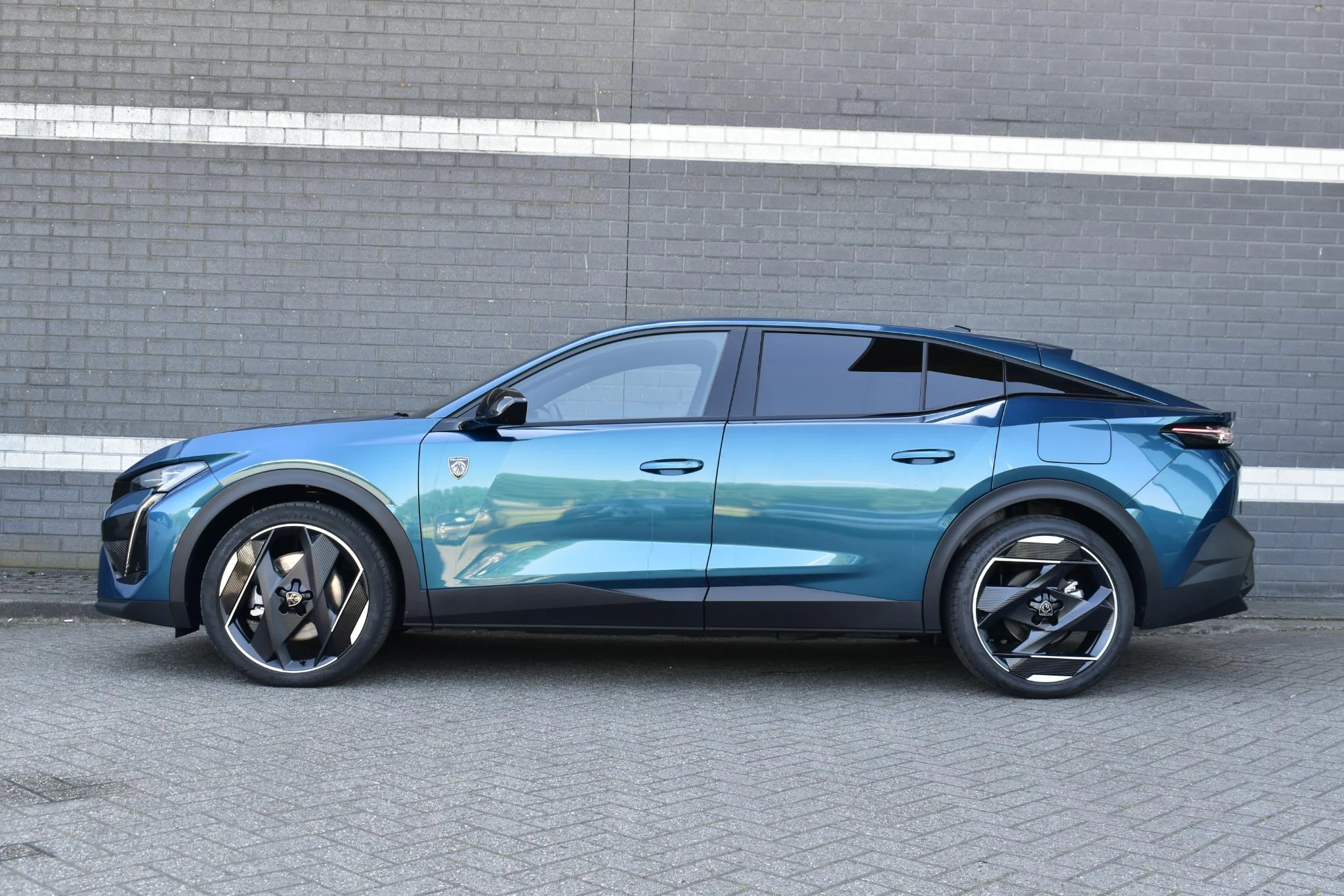 Hoofdafbeelding Peugeot 408
