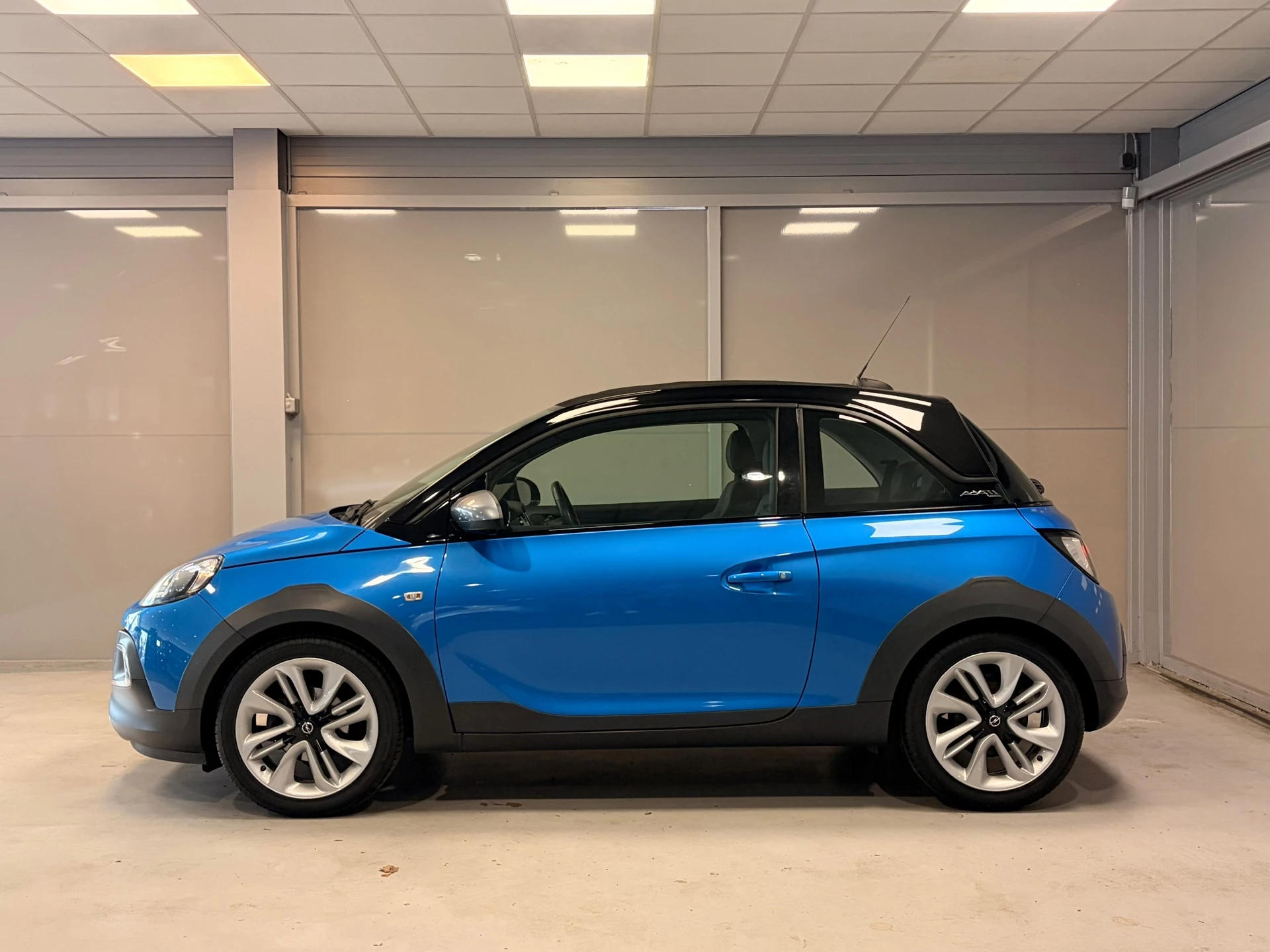 Hoofdafbeelding Opel ADAM