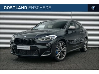 Hoofdafbeelding BMW X2 BMW X2 M35i High Executive Automaat / Panoramadak / M Sportonderstel / M Sportstoelen / Achteruitrijcamera / Comfort Access / LED / Head-Up / Harman-Kardon