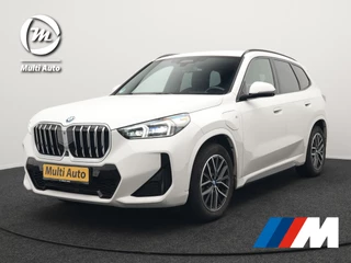 BMW X1 xDrive30e M Sport Plug In Hybrid 326pk Dealer O.H PHEV | Trekhaak Af Fabriek | Head Up | 360 Camera | Adaptive Cruise | Harman Kardon | Alcantara Sportstoelen Memory & Verwarmd | Apple Carplay | Navigatie | Sfeerverlichting |
