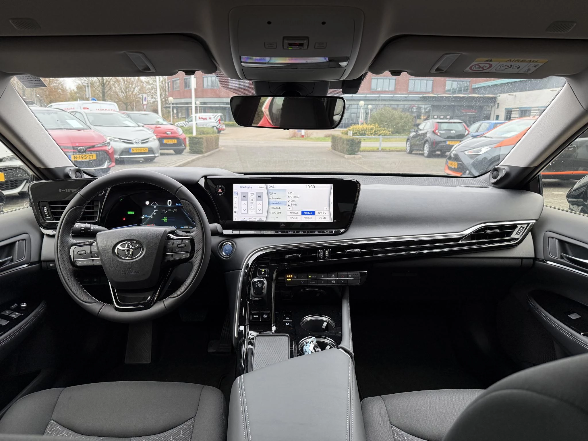 Hoofdafbeelding Toyota Mirai