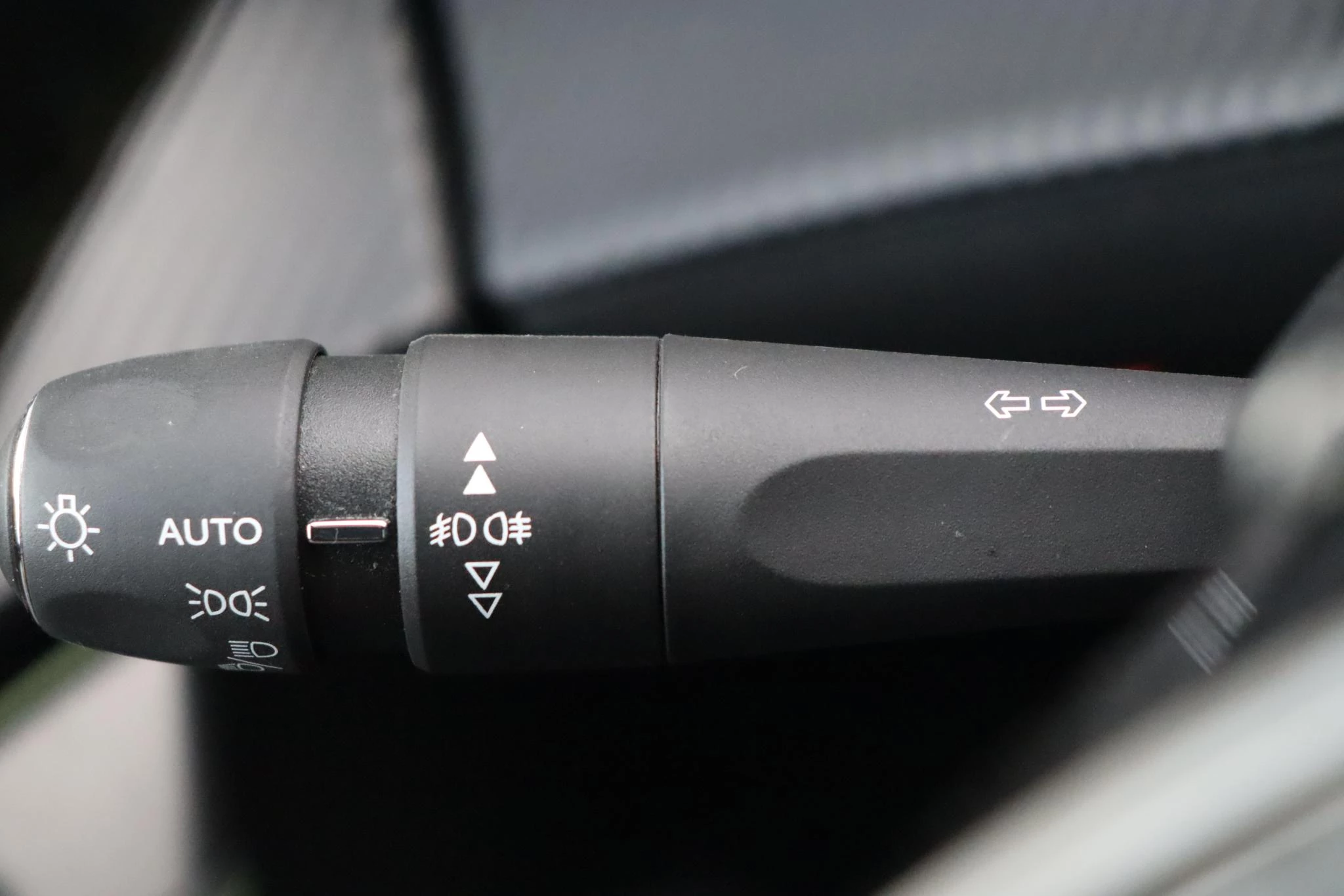 Hoofdafbeelding Peugeot e-2008