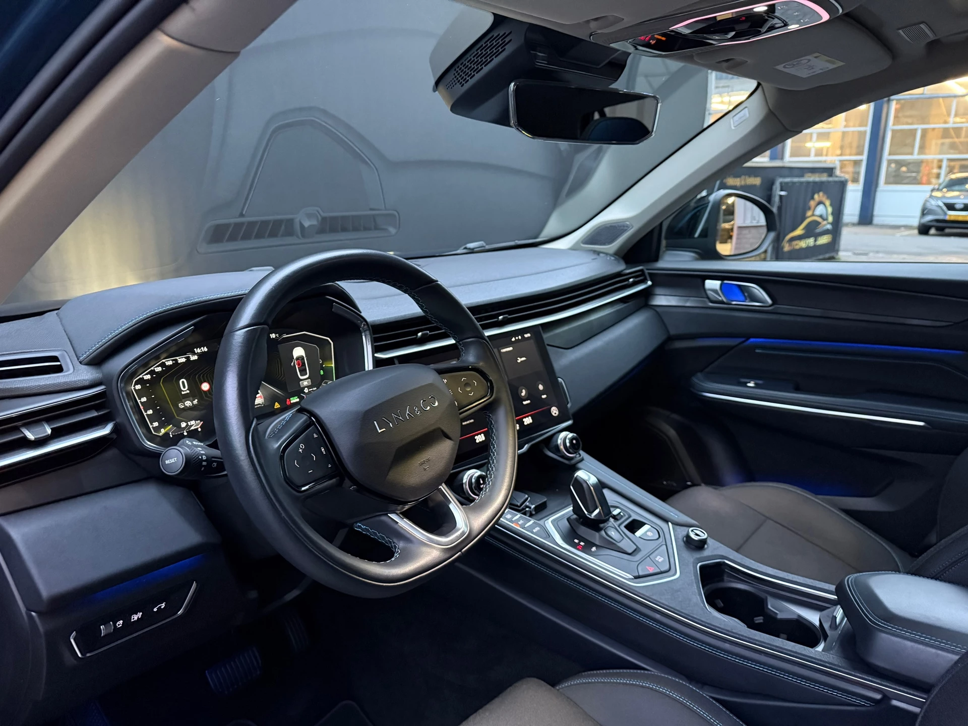 Hoofdafbeelding Lynk & Co 01