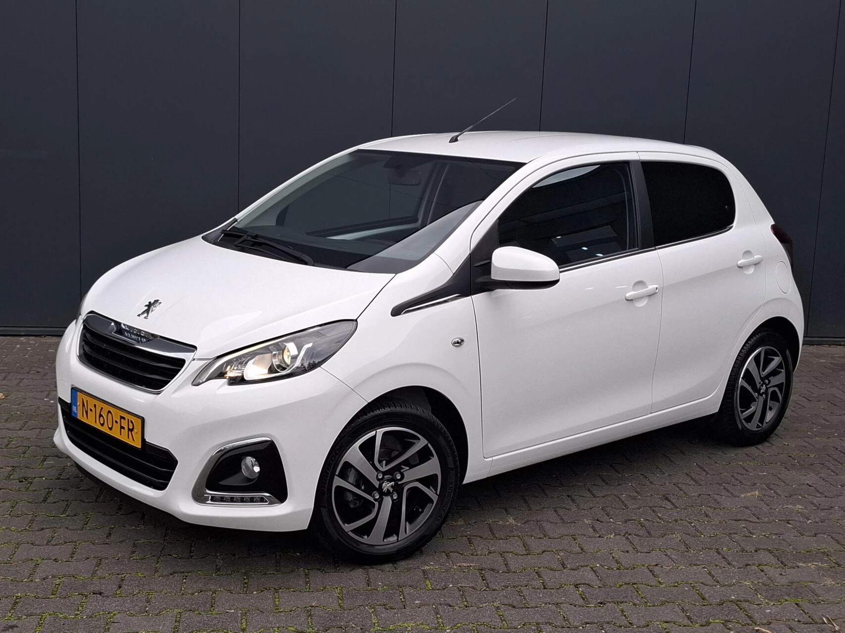 Hoofdafbeelding Peugeot 108
