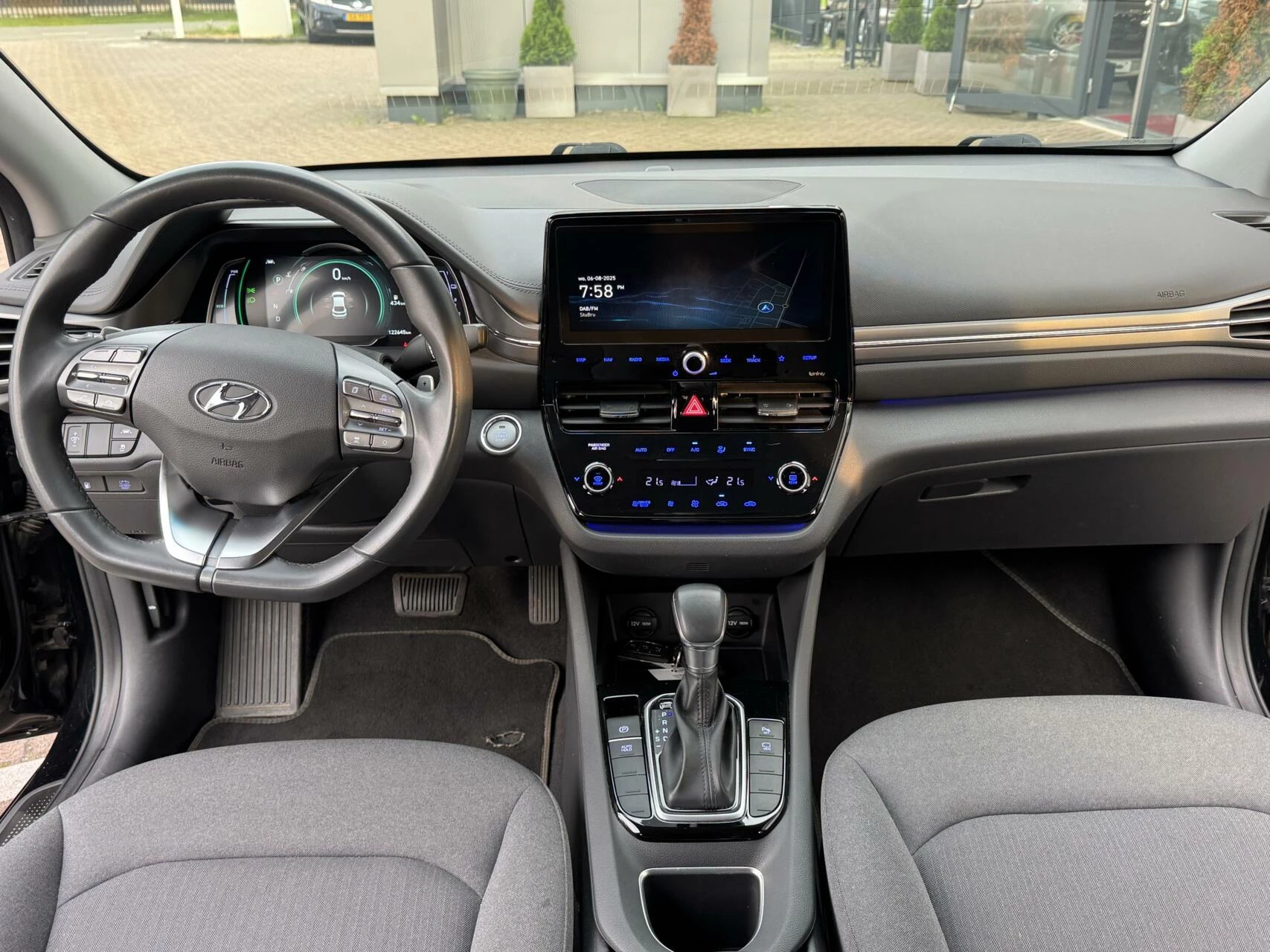 Hoofdafbeelding Hyundai IONIQ