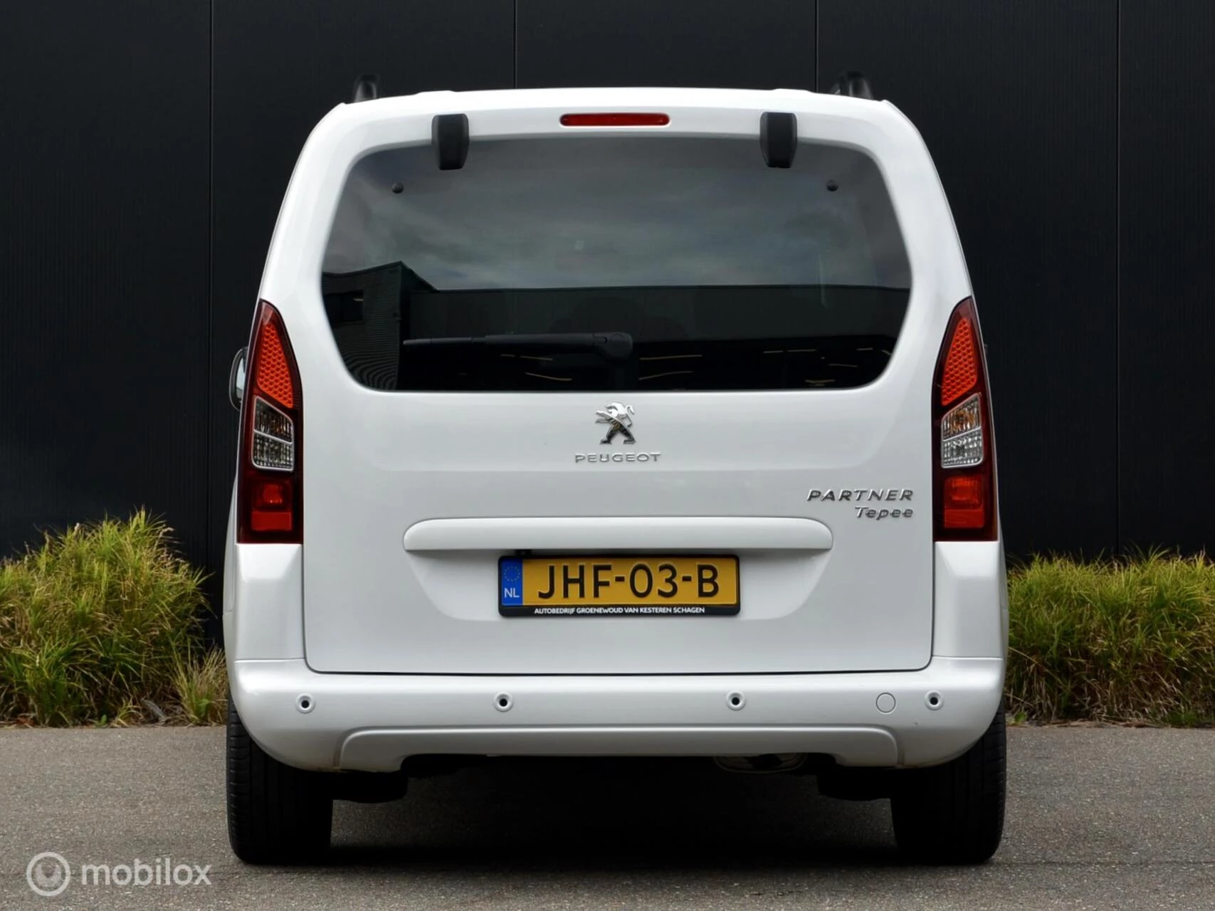 Hoofdafbeelding Peugeot Partner