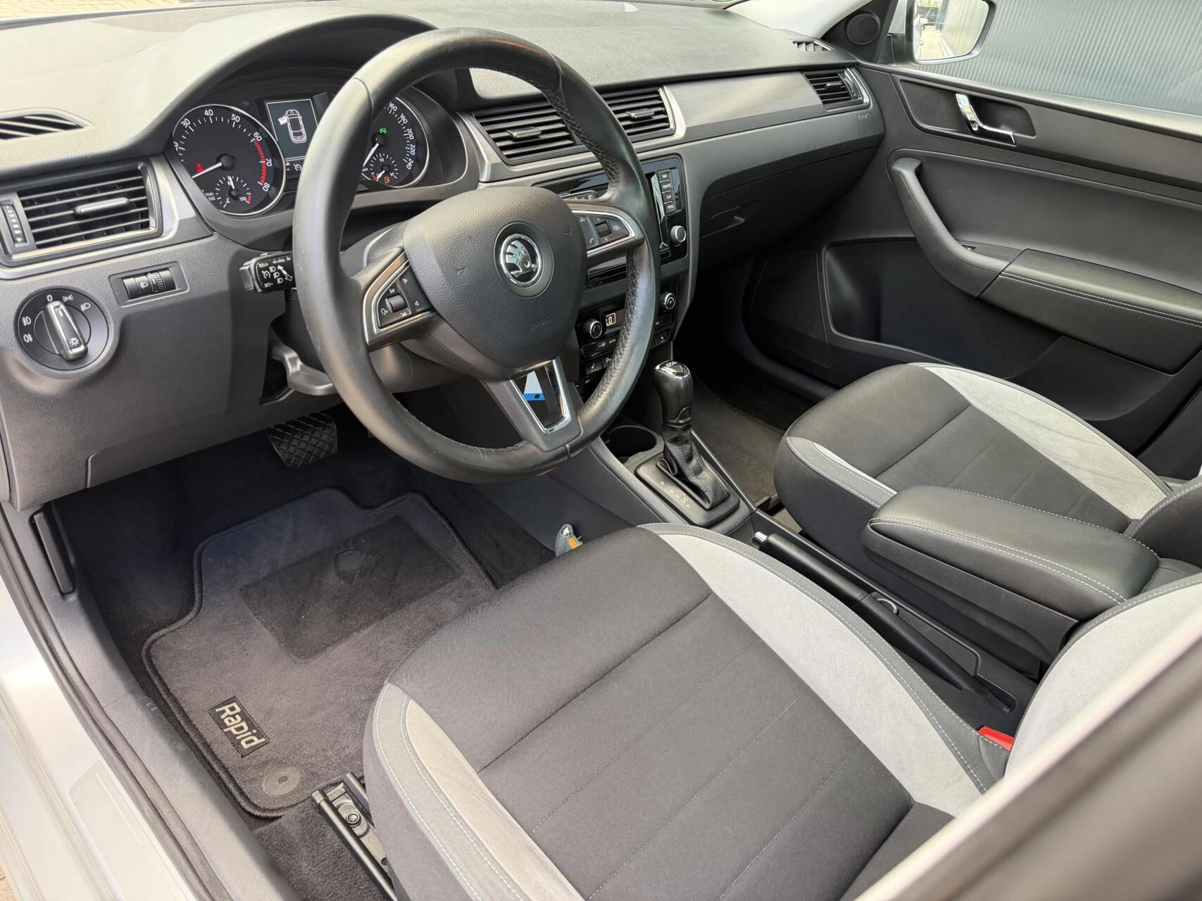 Hoofdafbeelding Škoda Rapid
