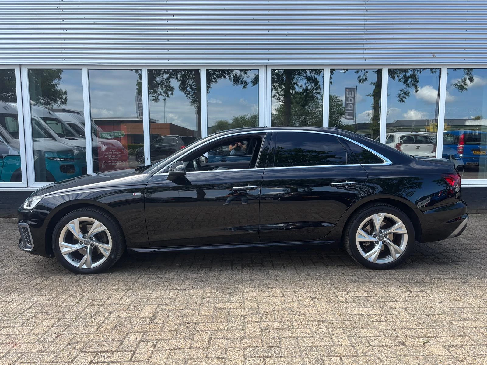 Hoofdafbeelding Audi A4