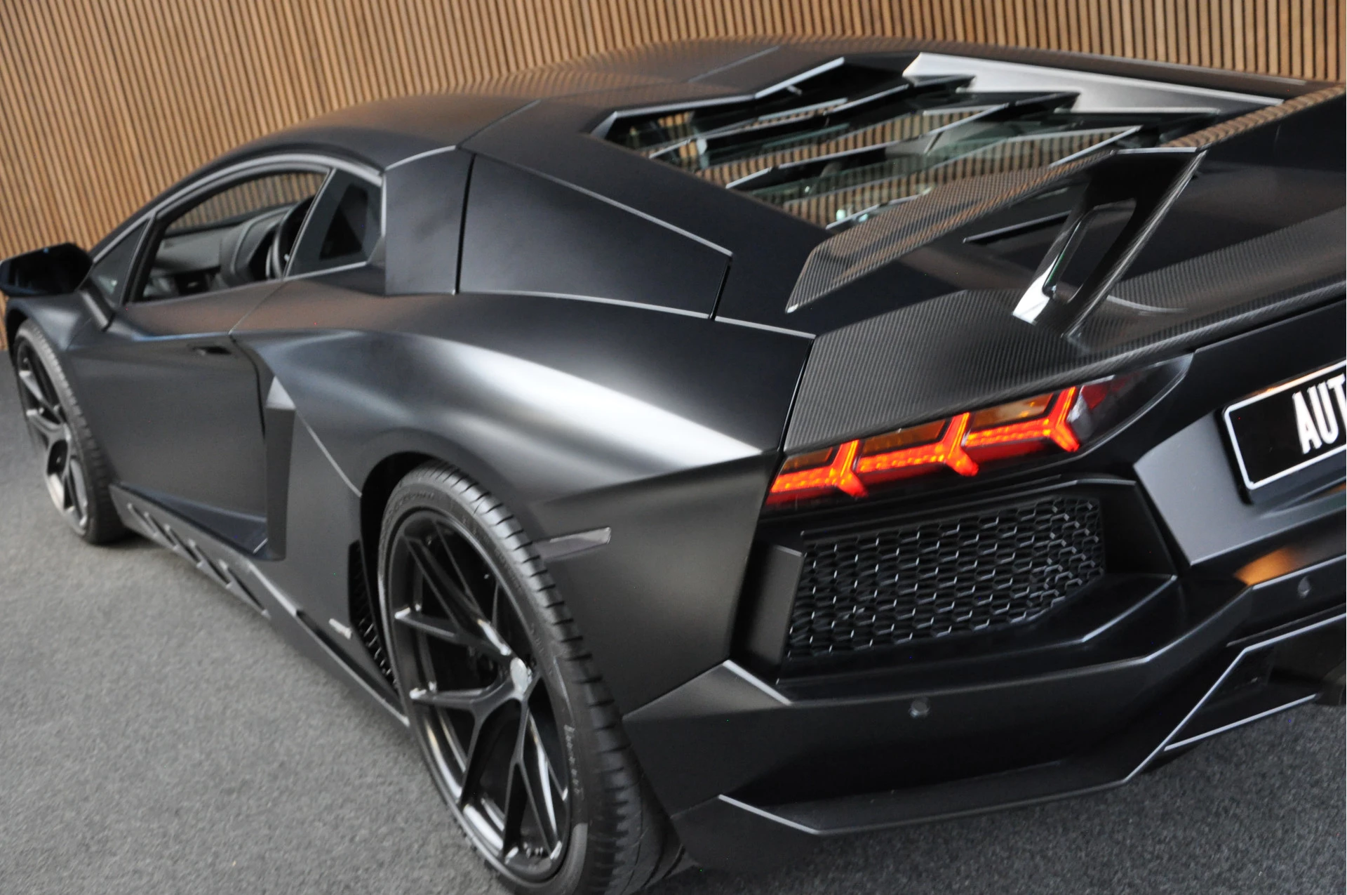 Hoofdafbeelding Lamborghini Aventador