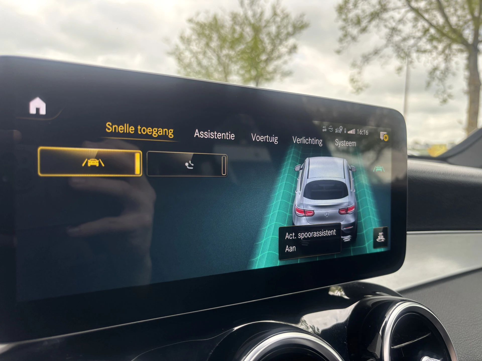 Hoofdafbeelding Mercedes-Benz GLC