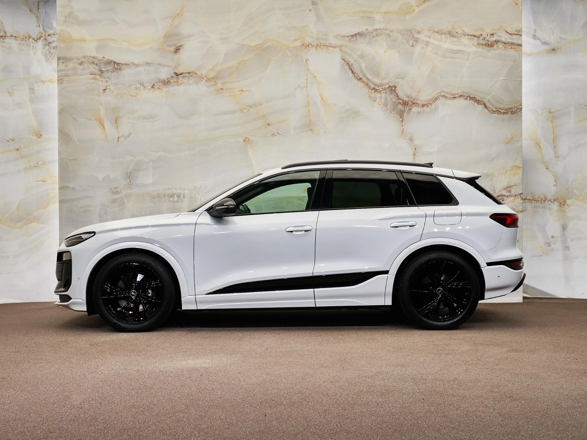 Hoofdafbeelding Audi SQ6