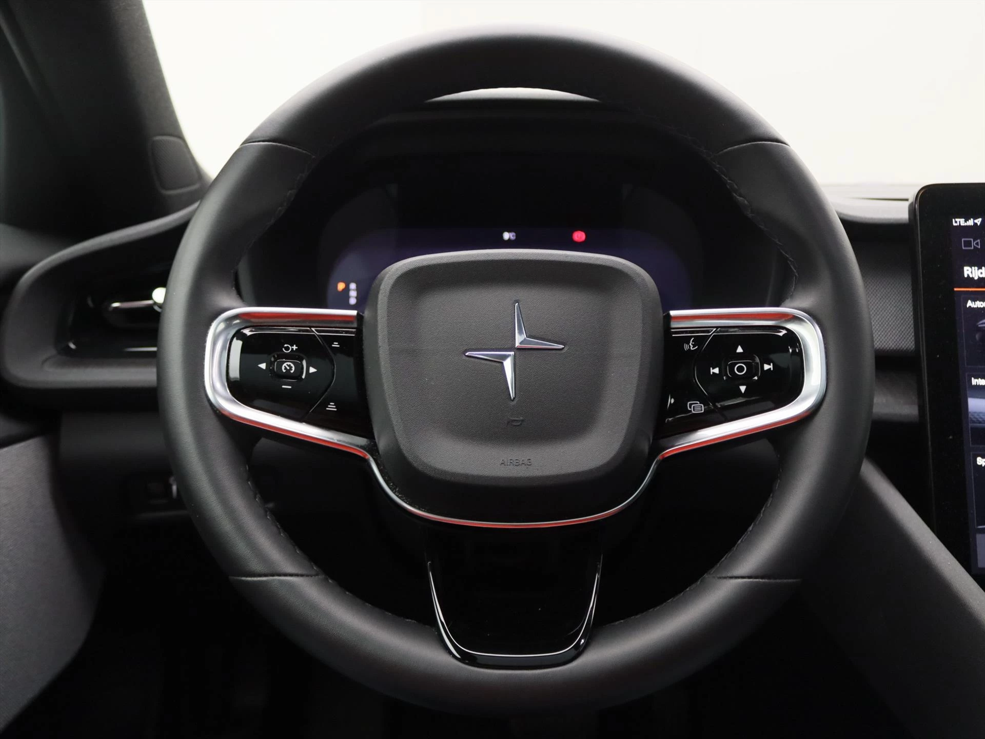 Hoofdafbeelding Polestar 2