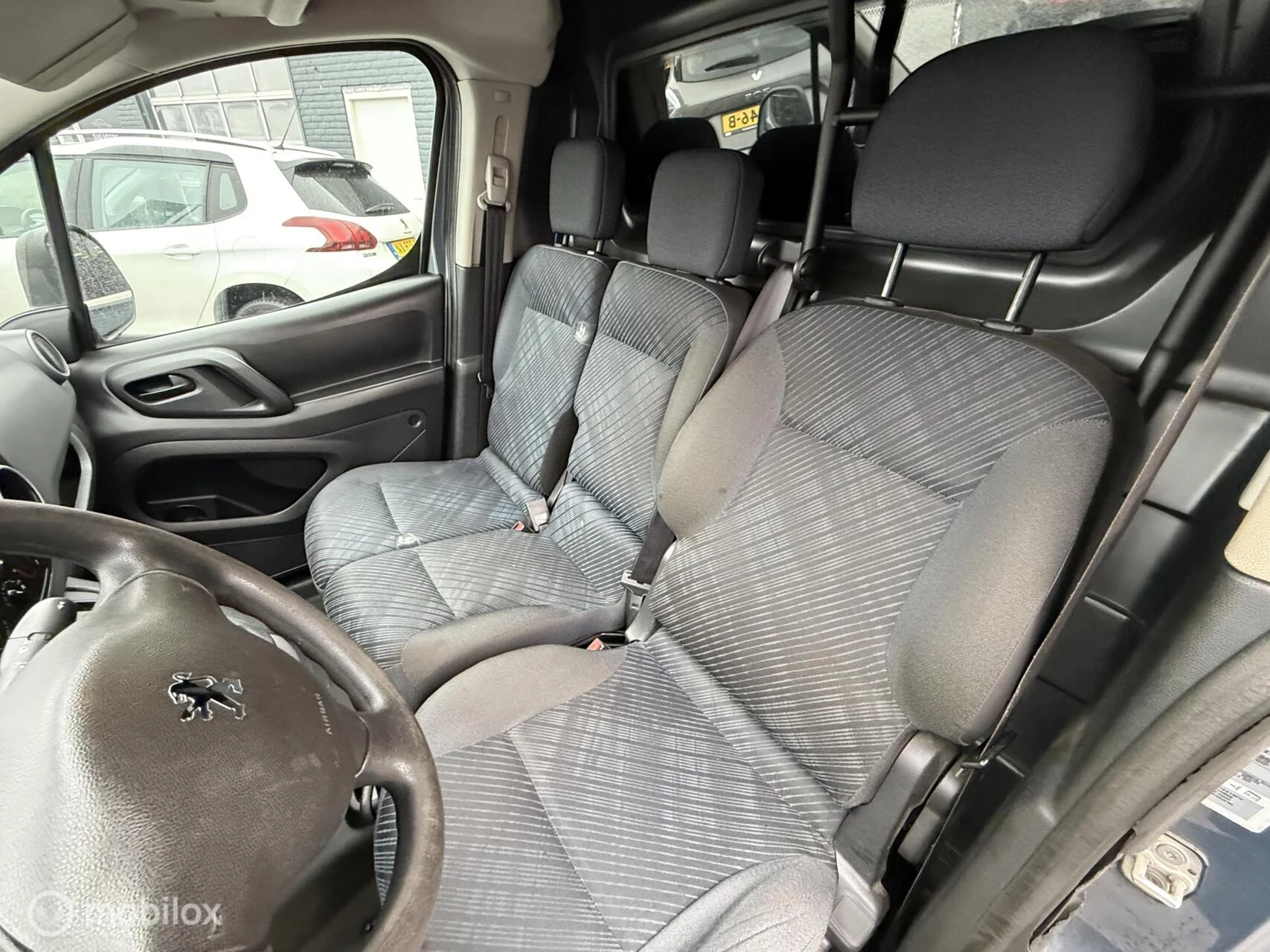 Hoofdafbeelding Peugeot Partner