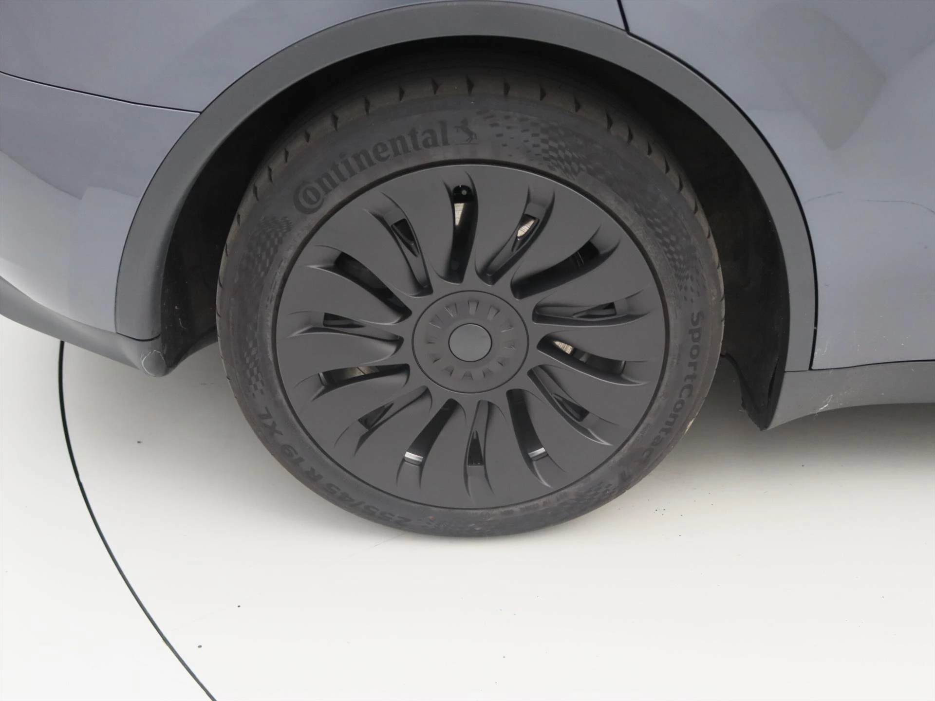 Hoofdafbeelding Tesla Model Y