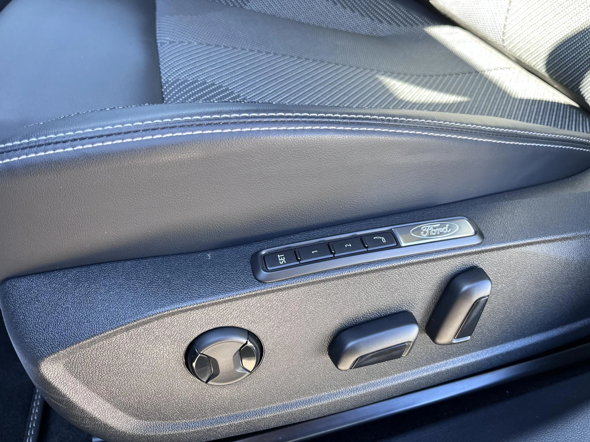 Hoofdafbeelding Ford Explorer