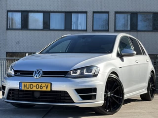 Volkswagen Golf 2.0 TSI R 4Motion DSG 300pk | Achteruitrijcamera | Bi-xenon koplampen | Cruise control adaptief | Dynaudio | Lederen bekleding | Lichtmetalen velgen 19" | Voorstoelen verwarmd | Prachtig exemplaar!
