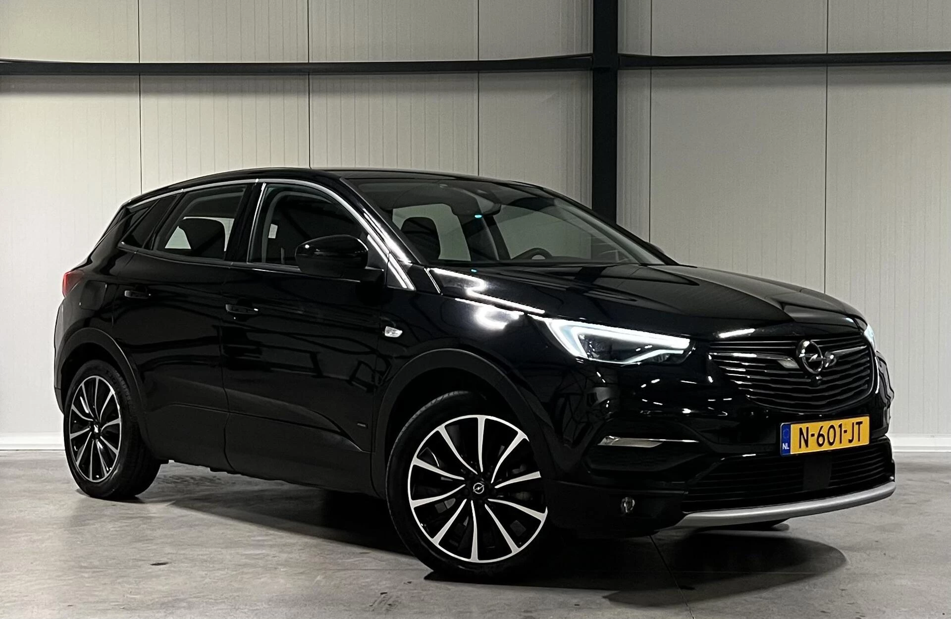 Hoofdafbeelding Opel Grandland X
