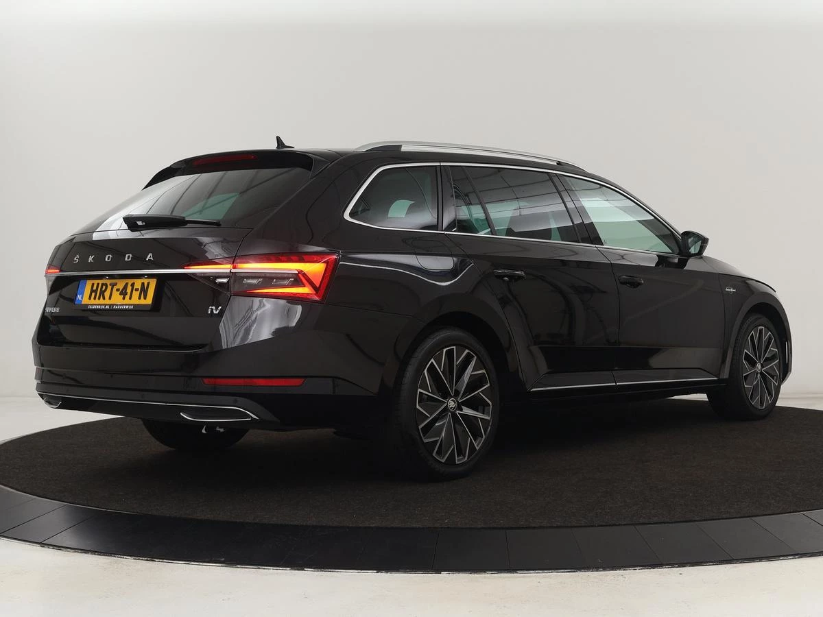 Hoofdafbeelding Škoda Superb