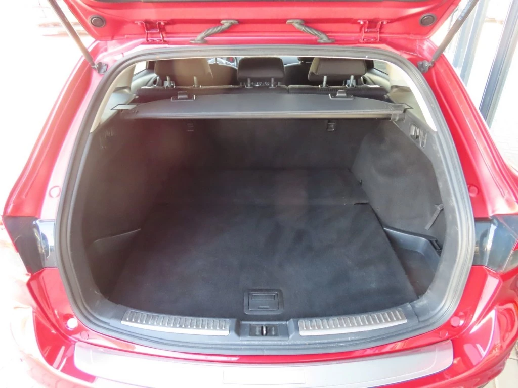 Hoofdafbeelding Mazda 6