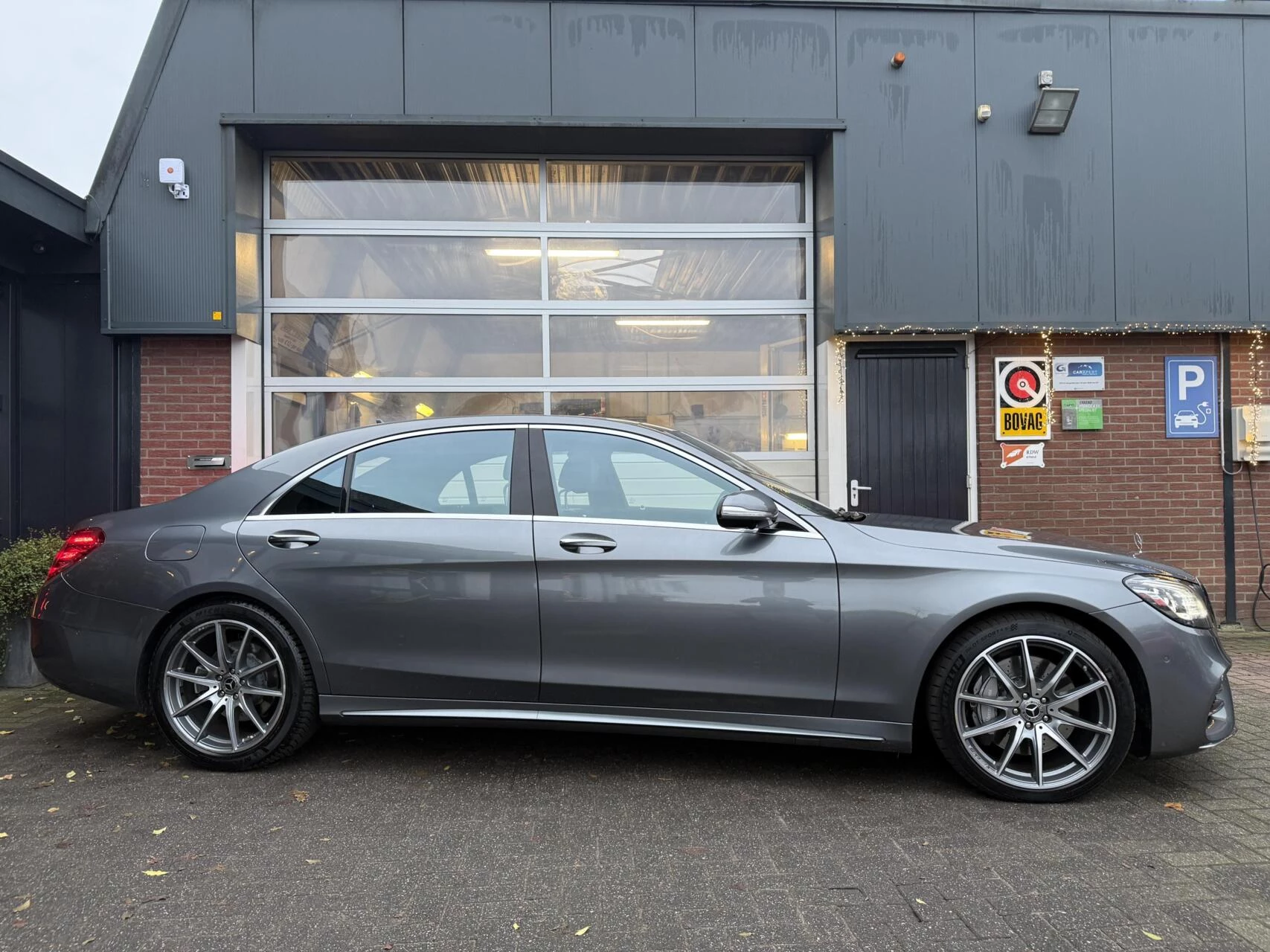 Hoofdafbeelding Mercedes-Benz S-Klasse