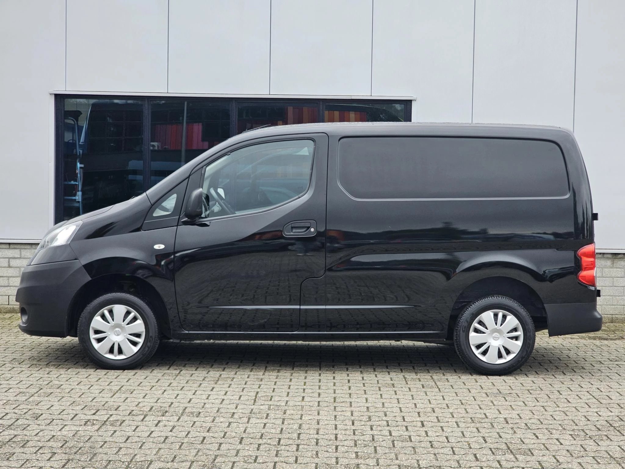 Hoofdafbeelding Nissan NV200