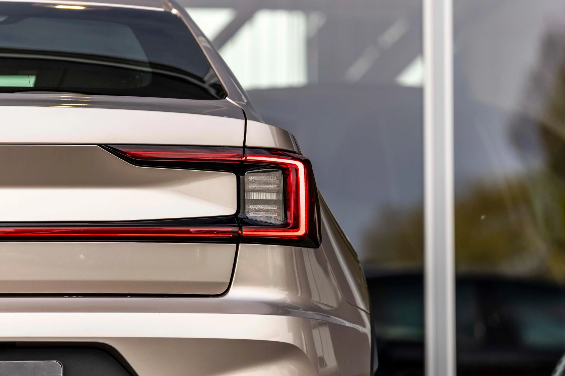 Hoofdafbeelding Polestar 2