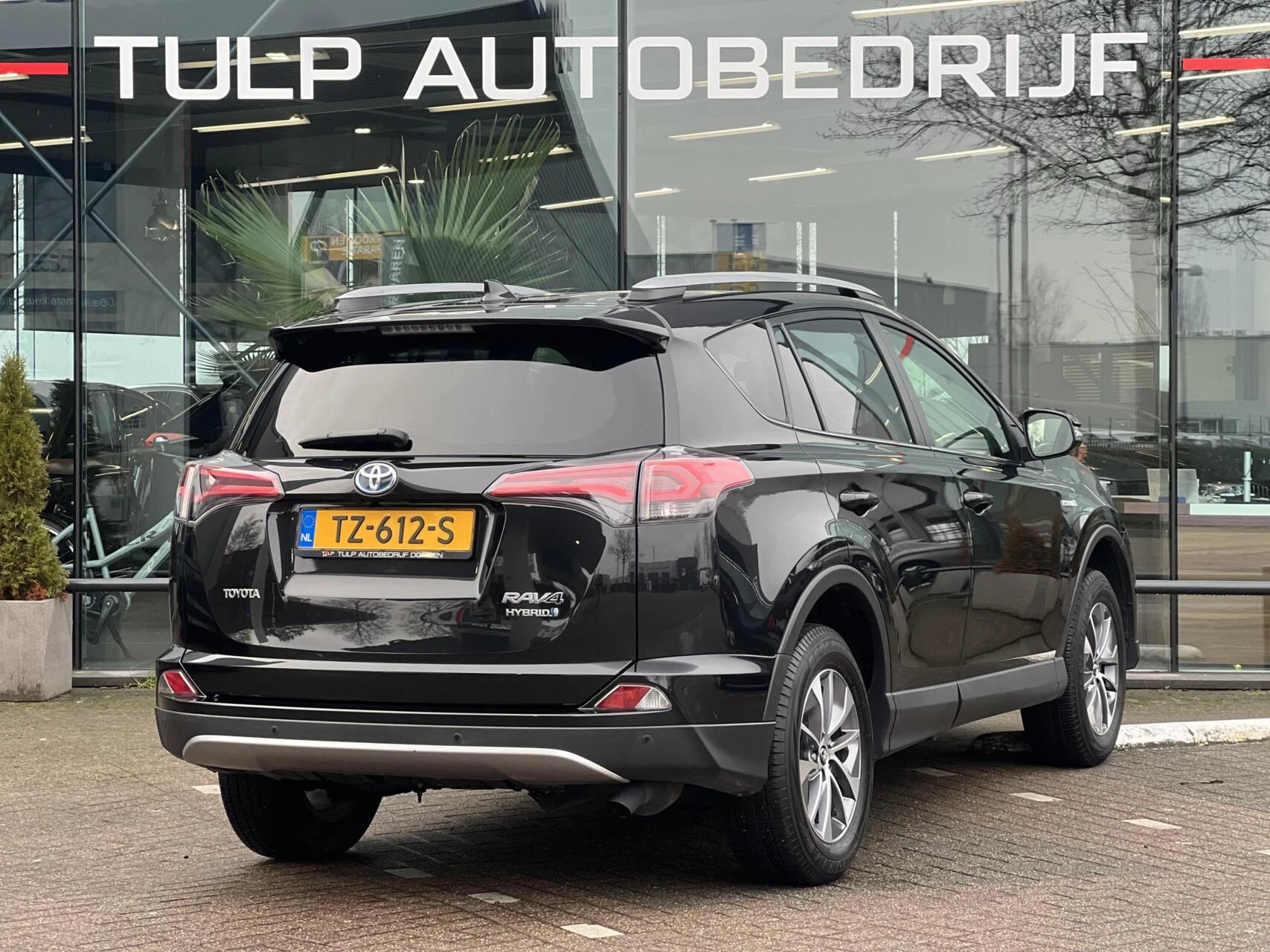 Hoofdafbeelding Toyota RAV4