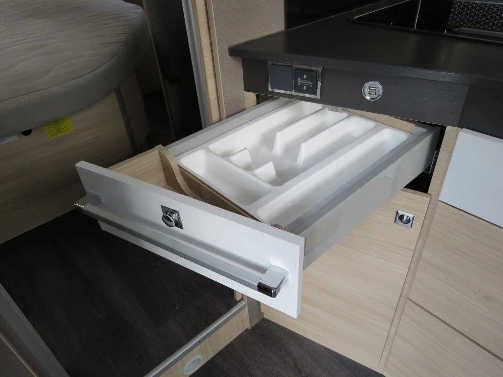 Hoofdafbeelding Chausson 648