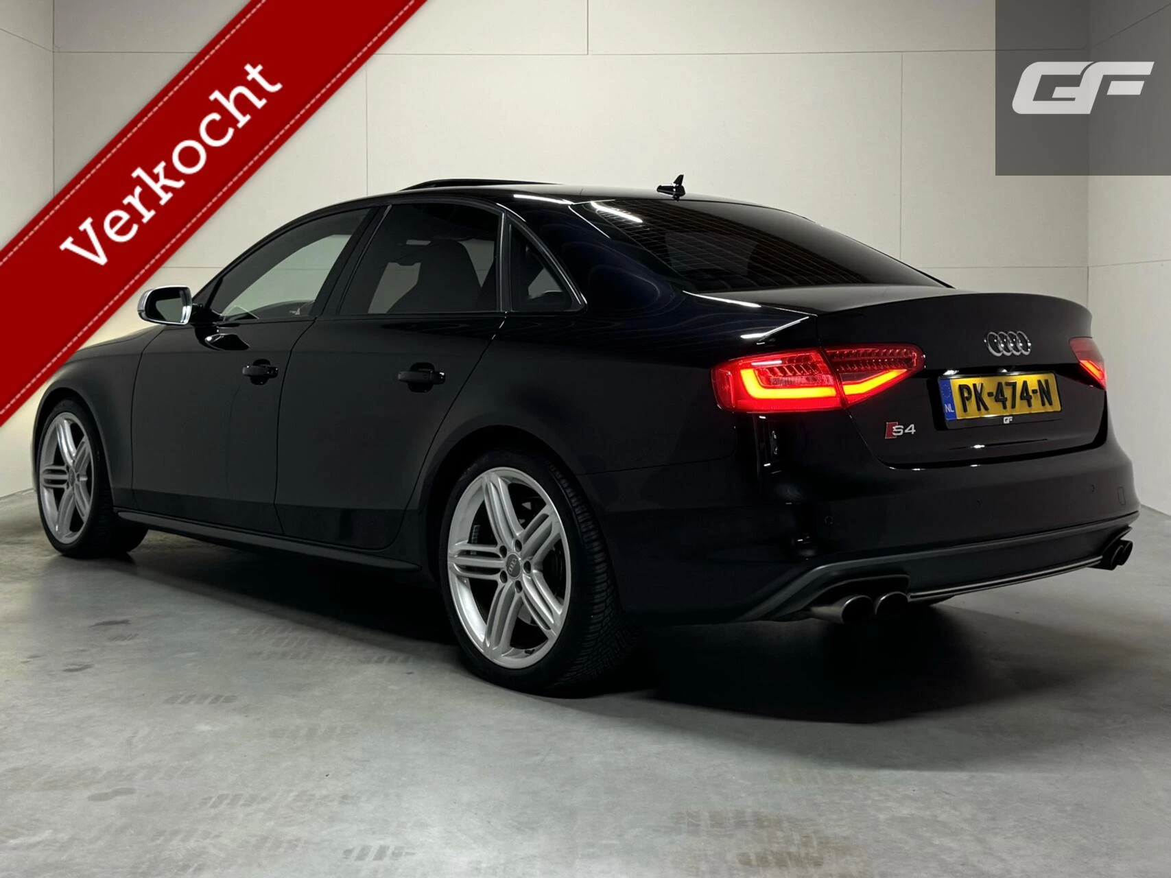 Hoofdafbeelding Audi S4