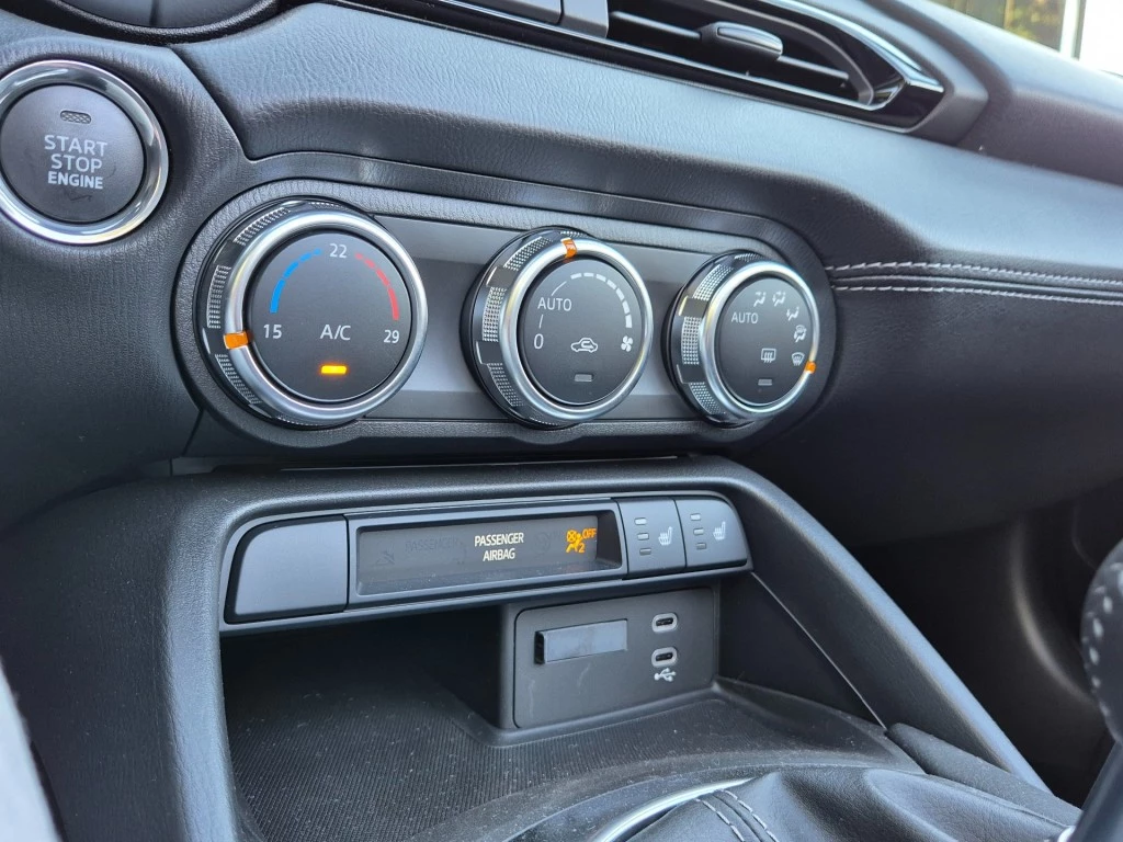 Hoofdafbeelding Mazda MX-5