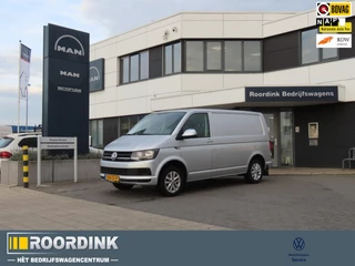 Hoofdafbeelding Volkswagen Transporter Volkswagen TRANSPORTER 150 pk automaat trekhaak, navi, airco