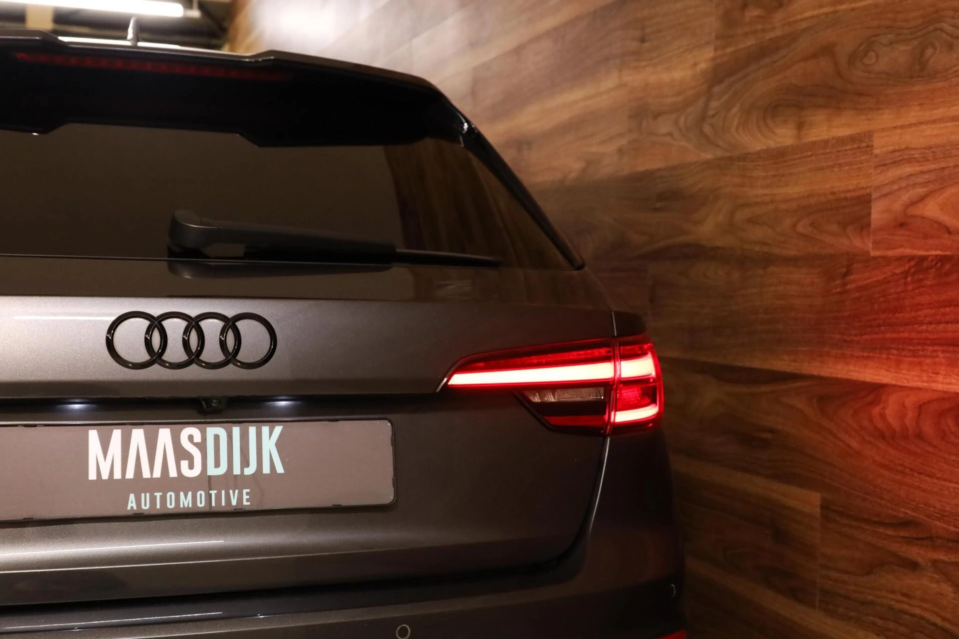 Hoofdafbeelding Audi RS4