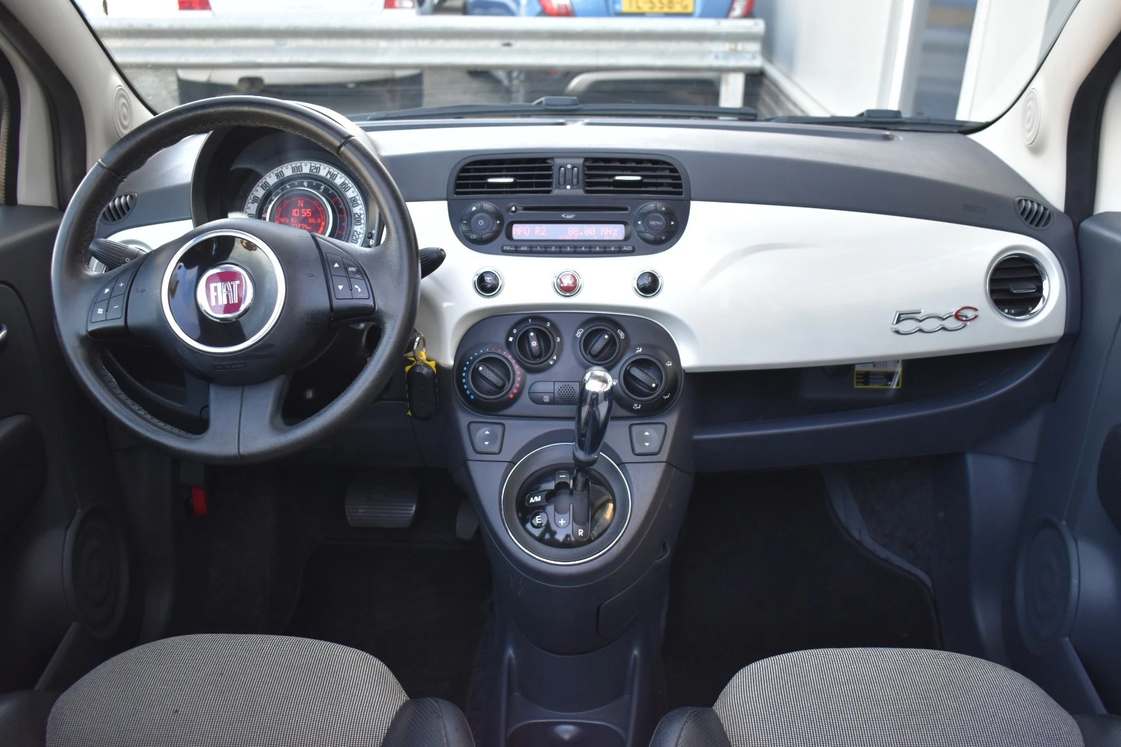 Hoofdafbeelding Fiat 500C