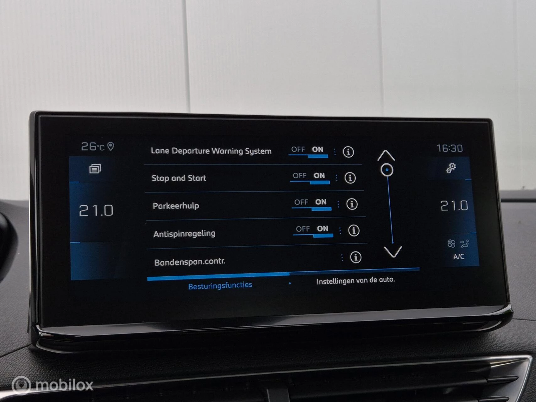 Hoofdafbeelding Peugeot 5008