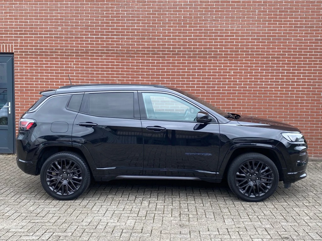 Hoofdafbeelding Jeep Compass