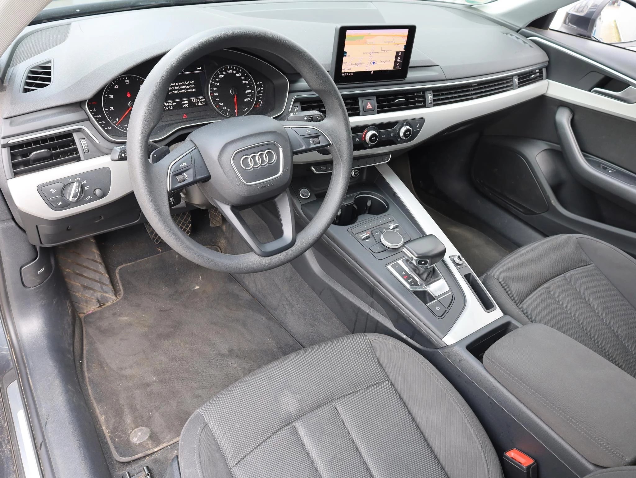 Hoofdafbeelding Audi A4