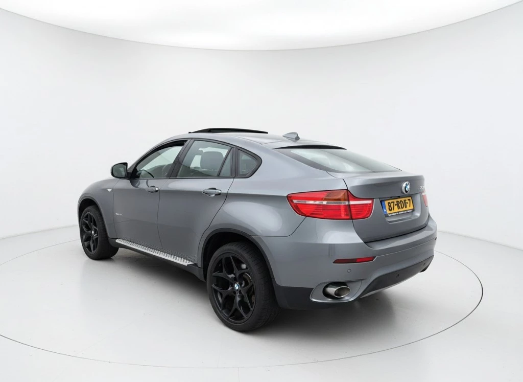 Hoofdafbeelding BMW X6