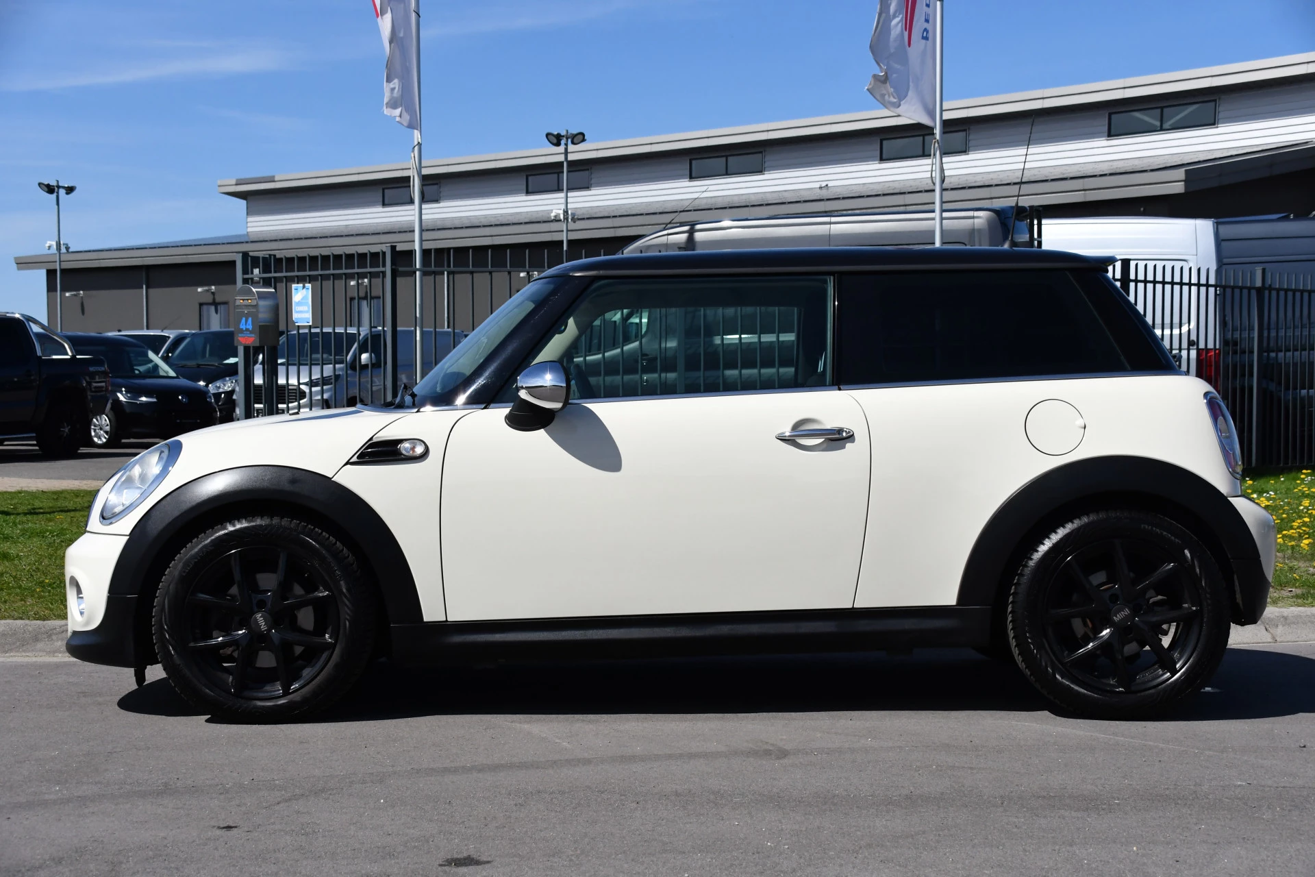 Hoofdafbeelding MINI One