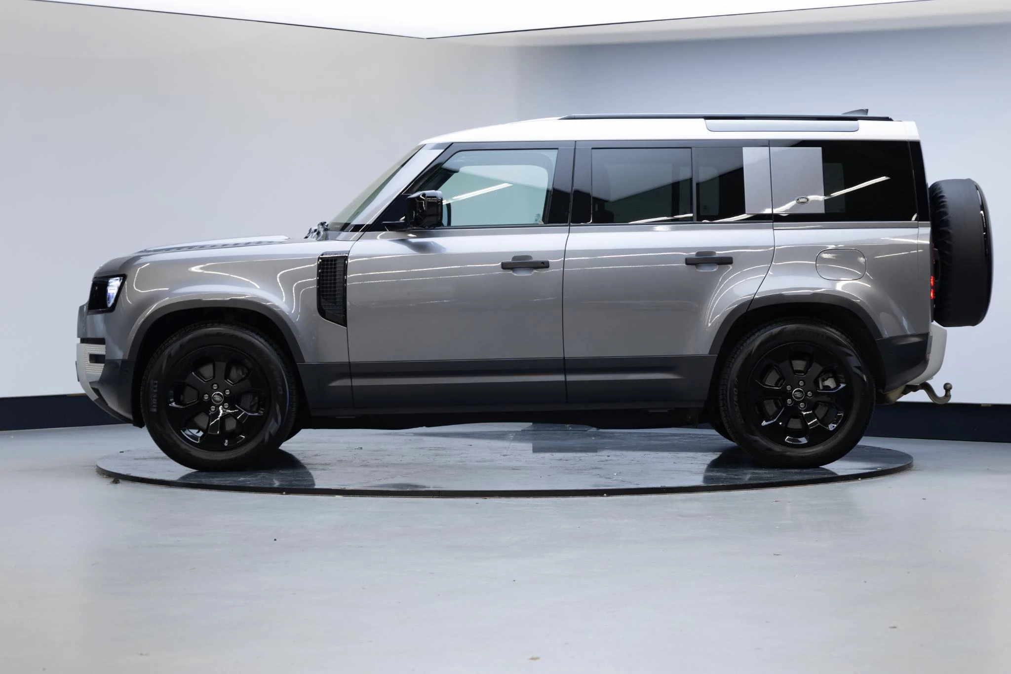 Hoofdafbeelding Land Rover Defender