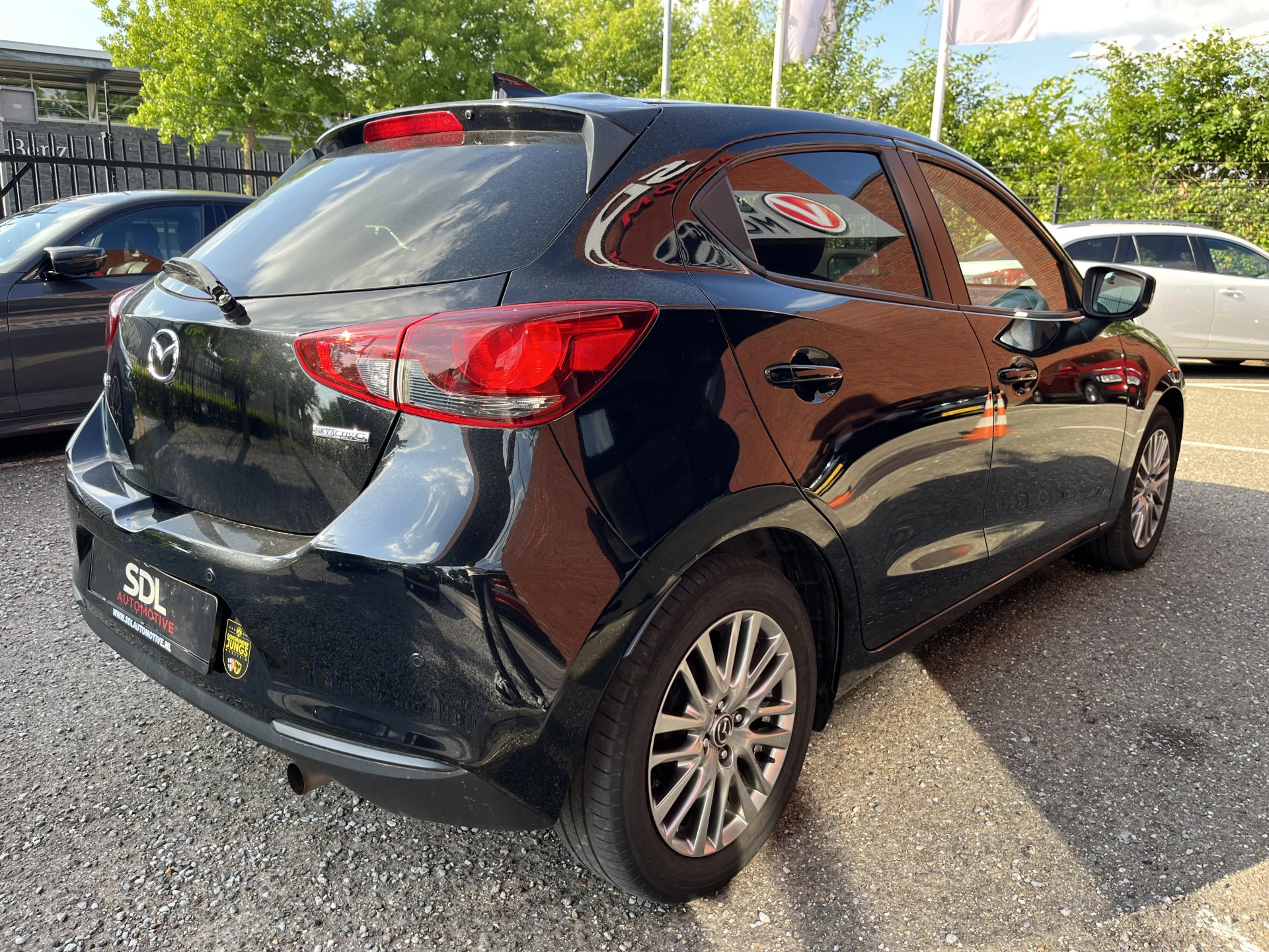 Hoofdafbeelding Mazda 2
