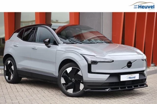 Hoofdafbeelding Volvo EX30 Volvo EX30 Single Motor Extended Range Plus 69 kWh | Stoelverwarming | H/K | Pilot Assist | BLIS | Parkeercamera | Glossy Black | Keyless