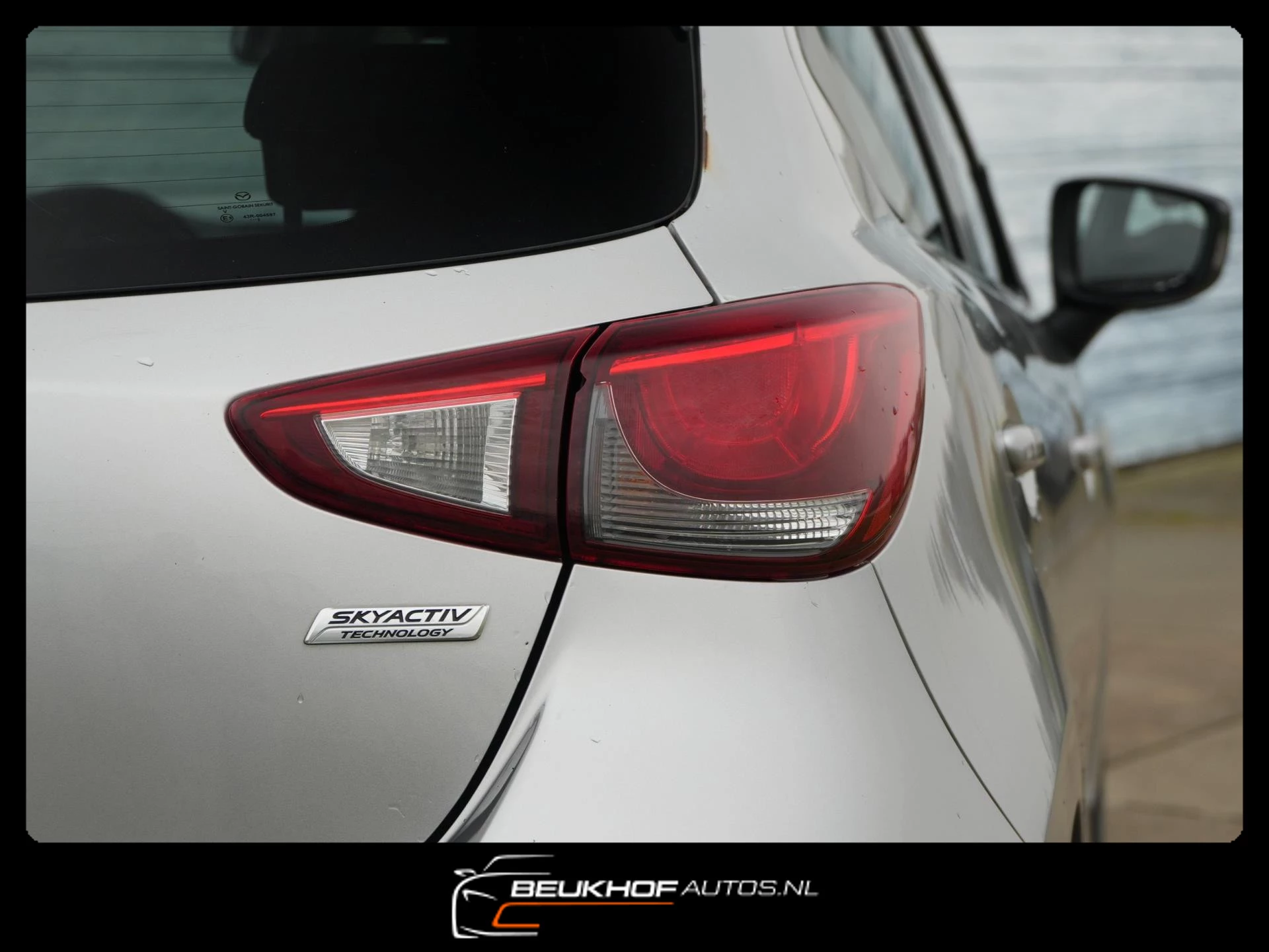 Hoofdafbeelding Mazda 2