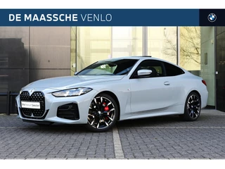 Hoofdafbeelding BMW 4 Serie BMW 4 Serie Coupé 420i M Sport Automaat / Schuif-kanteldak / Achteruitrijcamera / M Sportonderstel / Comfort Access / Stuurverwarming / Adaptieve LED / Widescreen Display / Stoelverwarming