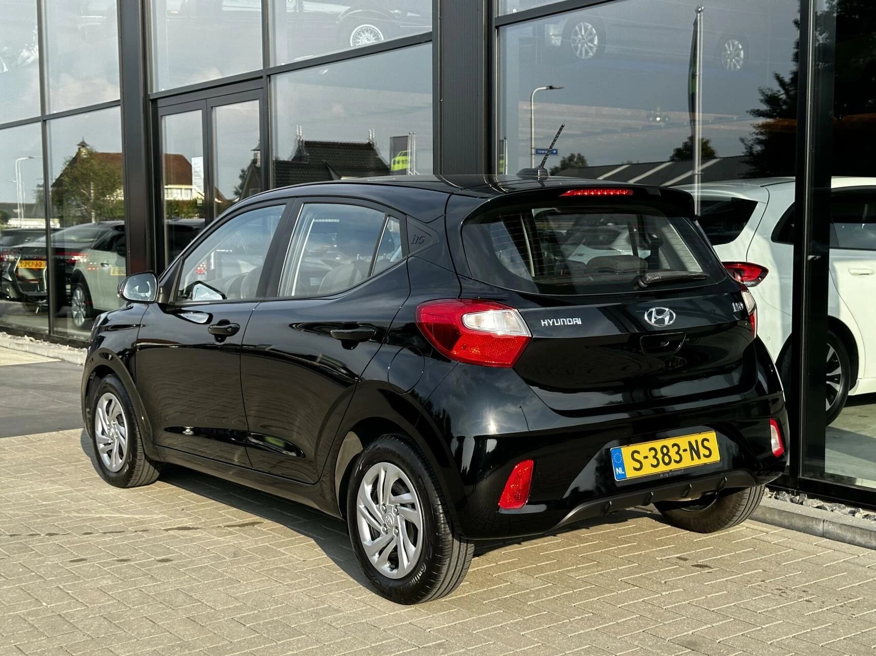 Hoofdafbeelding Hyundai i10