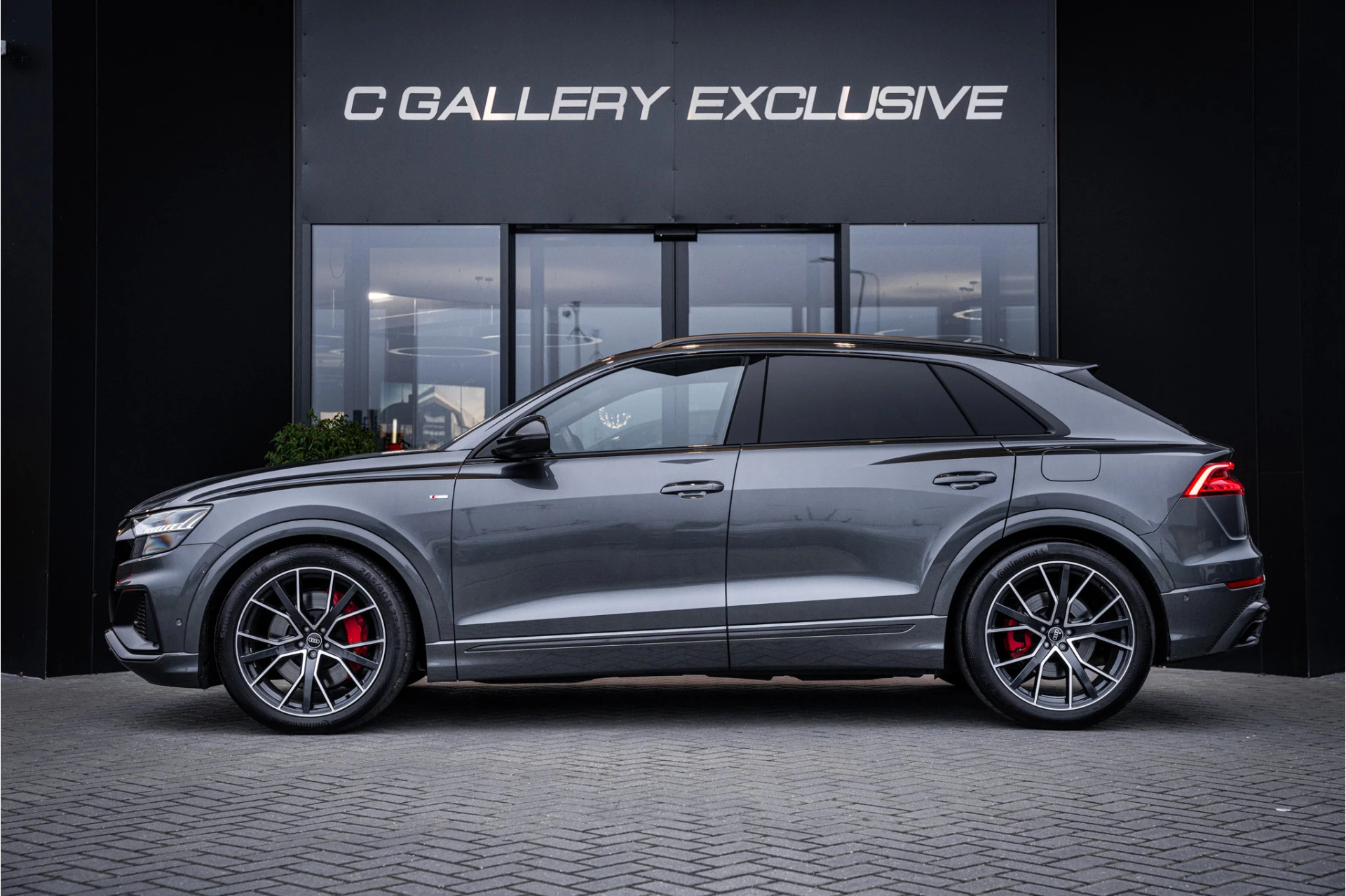 Hoofdafbeelding Audi Q8