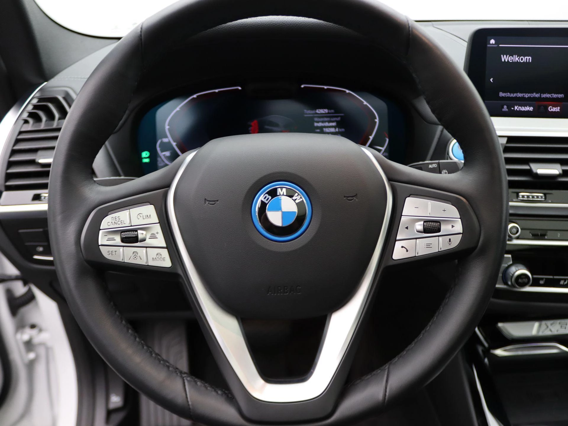 Hoofdafbeelding BMW iX3